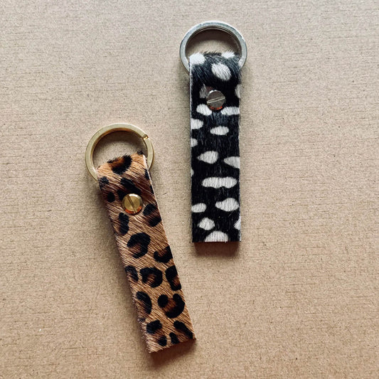 Spotty keyring - black and white